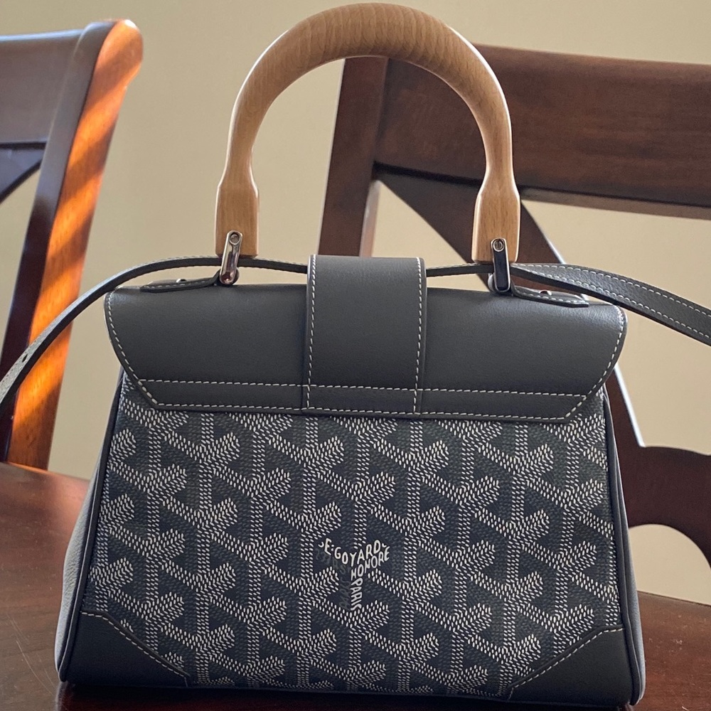 Goyard Saigon mini souple in grey BRAND NEW - Picture 3 of 7